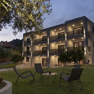 Mola Papaya Apartment Mola Kalyva
