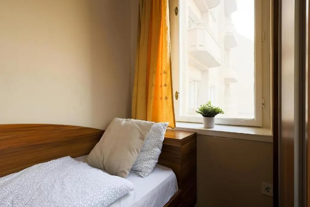 Downtown Vintage Home By Bella Budapest Hungary
